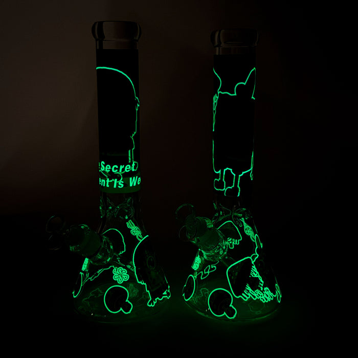 14" 7 mm Glass Bong With Cartoon Sponge Design [AQ0421-2] | Jupiter Grass