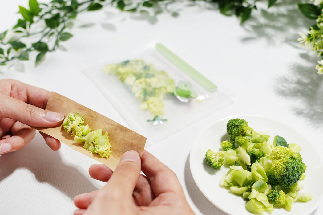 YPVE | Reusable Phone-Power Vacuum Sealer Start Kit | Jupiter Grass