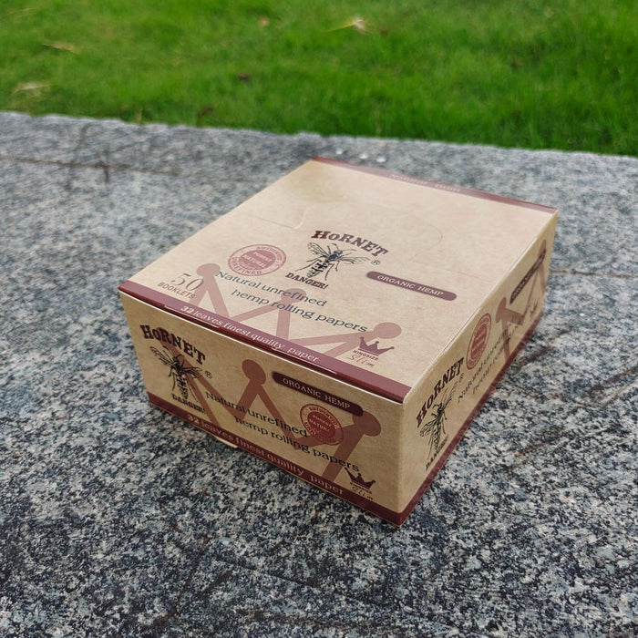 Hornet | King Size Rolling Paper | Jupiter Grass