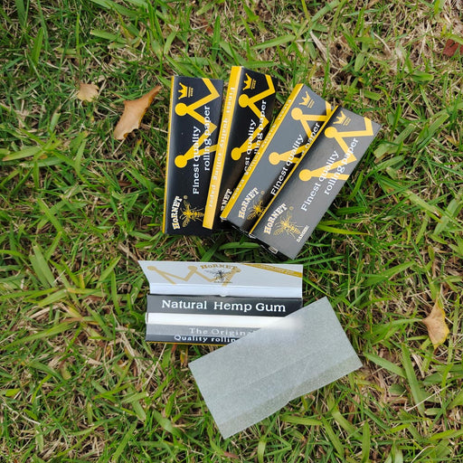 HORNET | Black  Single Wide Size Rolling Paper | Jupiter Grass