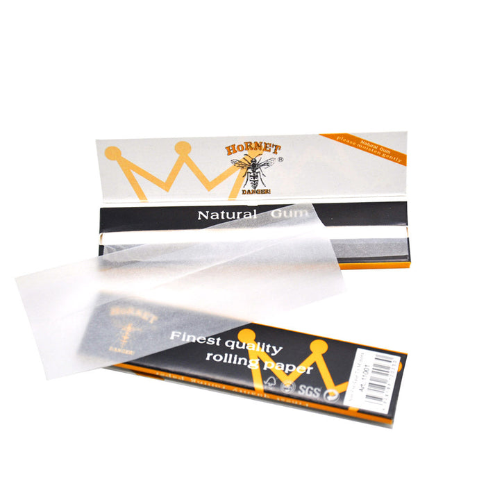 Hornet | Black Natural Gum King Size Rolling Paper | Jupiter Grass