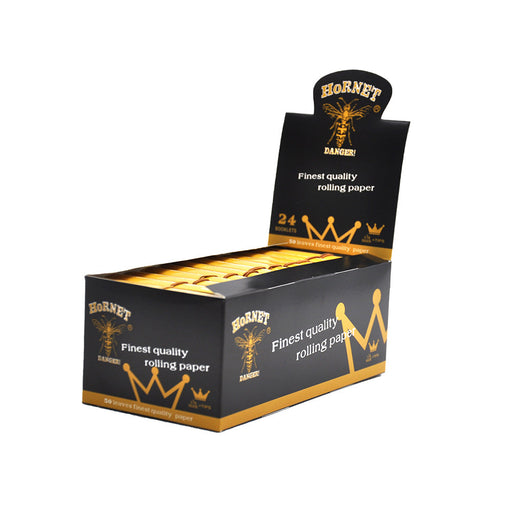 HORNET | Black 1-1/4 Size Rolling Paper With Tips | Jupiter Grass