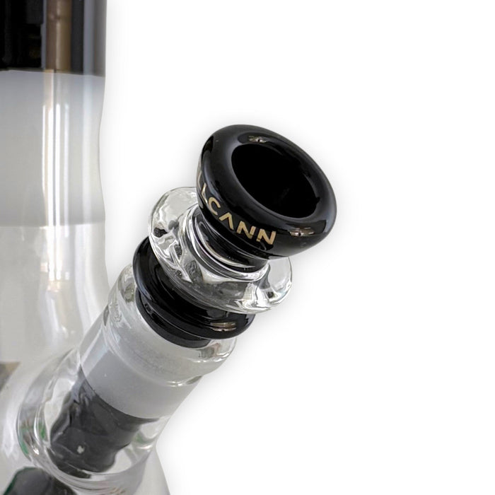 Wellcann | 16" Heavy-Duty 7MM Beaker Water Pipe – Extra Thick Base-Black | Jupiter Grass