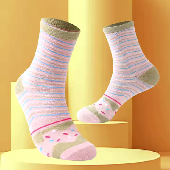 TRIM QUEEN | DONUT PINK SWIRL SOCKS | Jupiter Grass